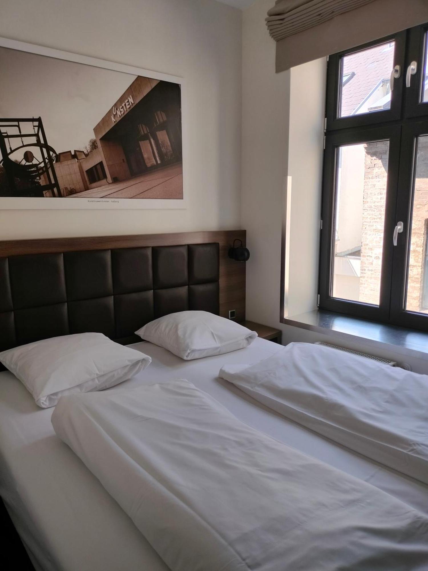 Hotel Jomfru Ane Олбор Екстериор снимка