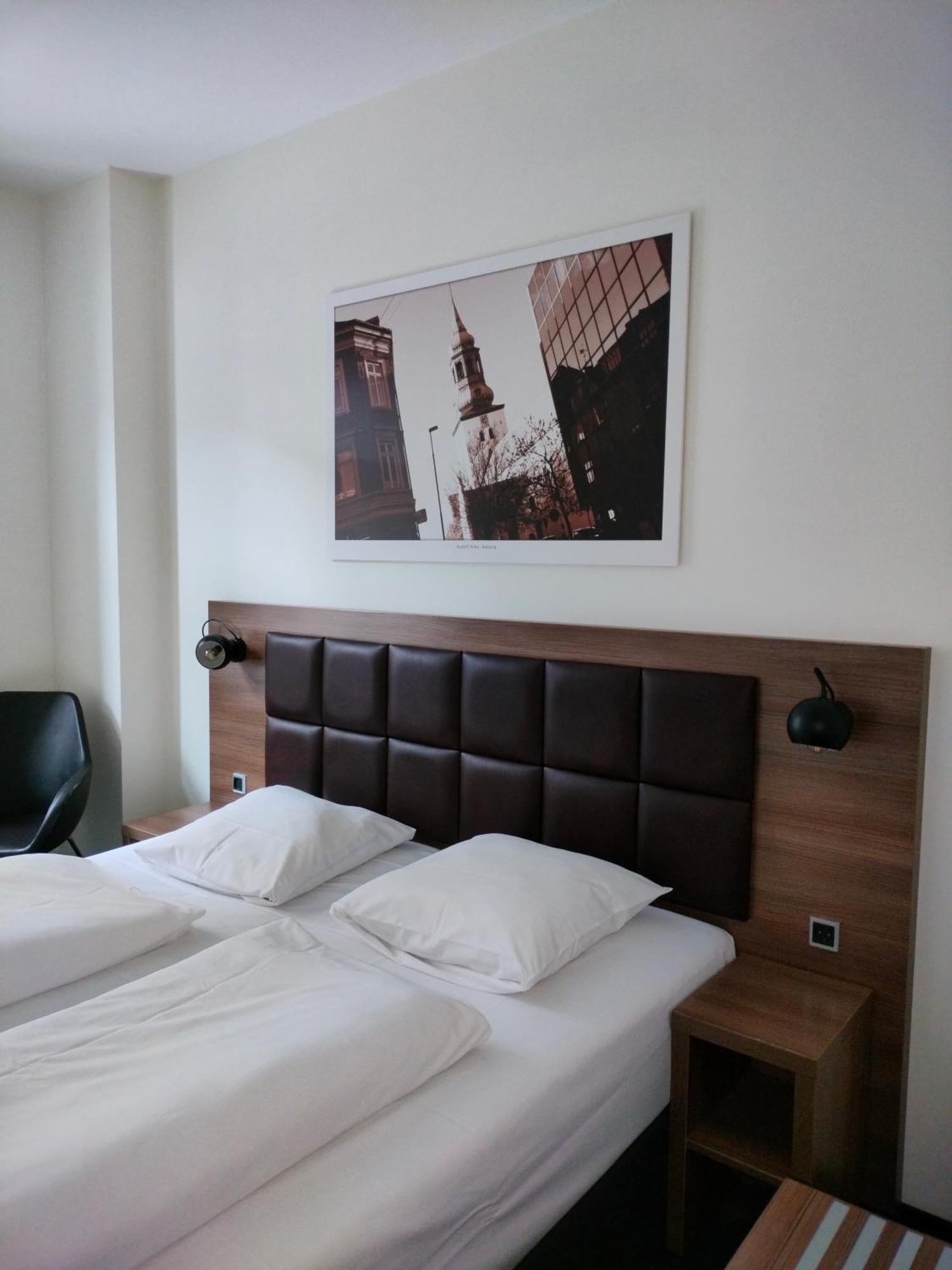Hotel Jomfru Ane Олбор Екстериор снимка