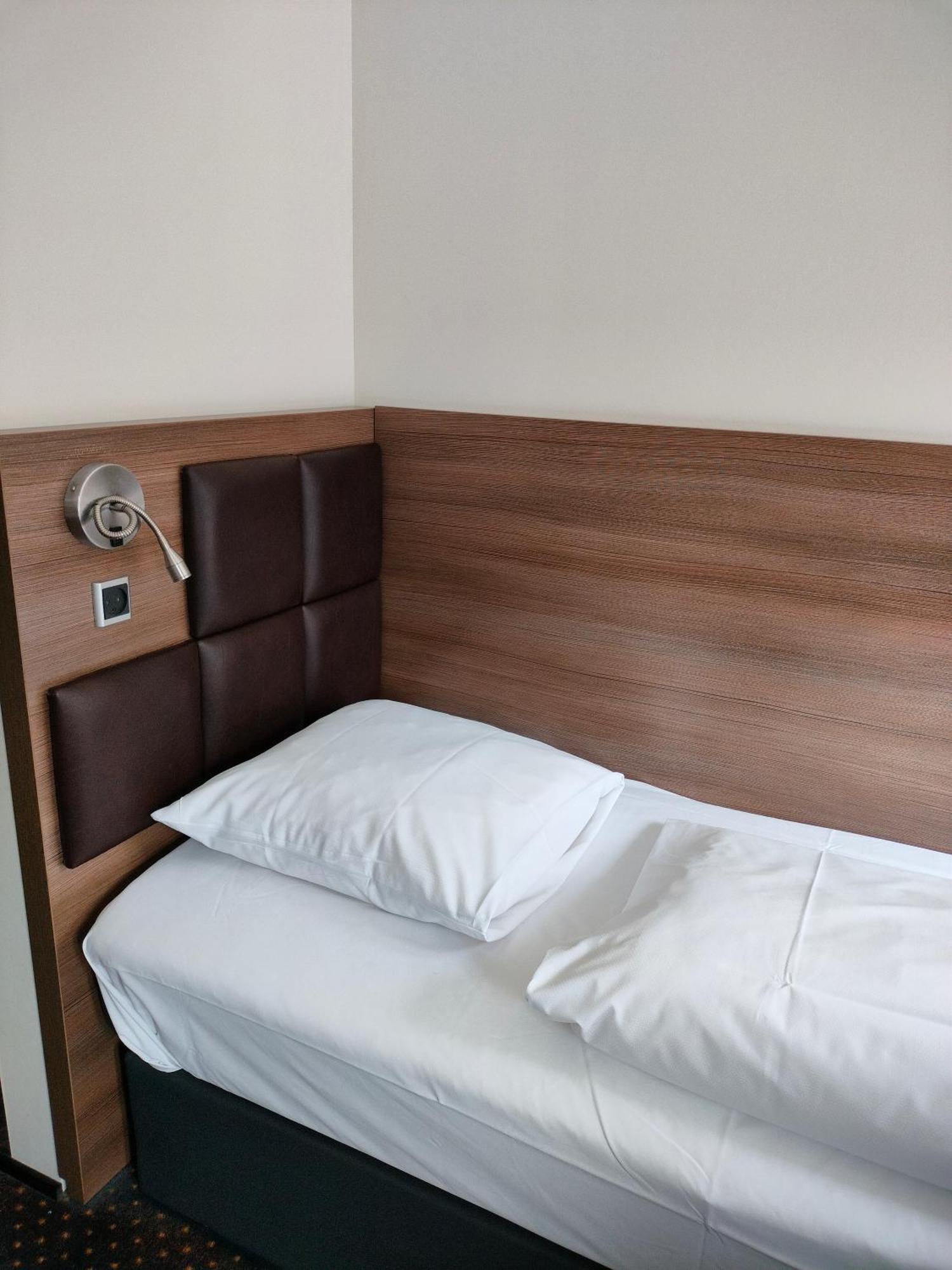 Hotel Jomfru Ane Олбор Екстериор снимка