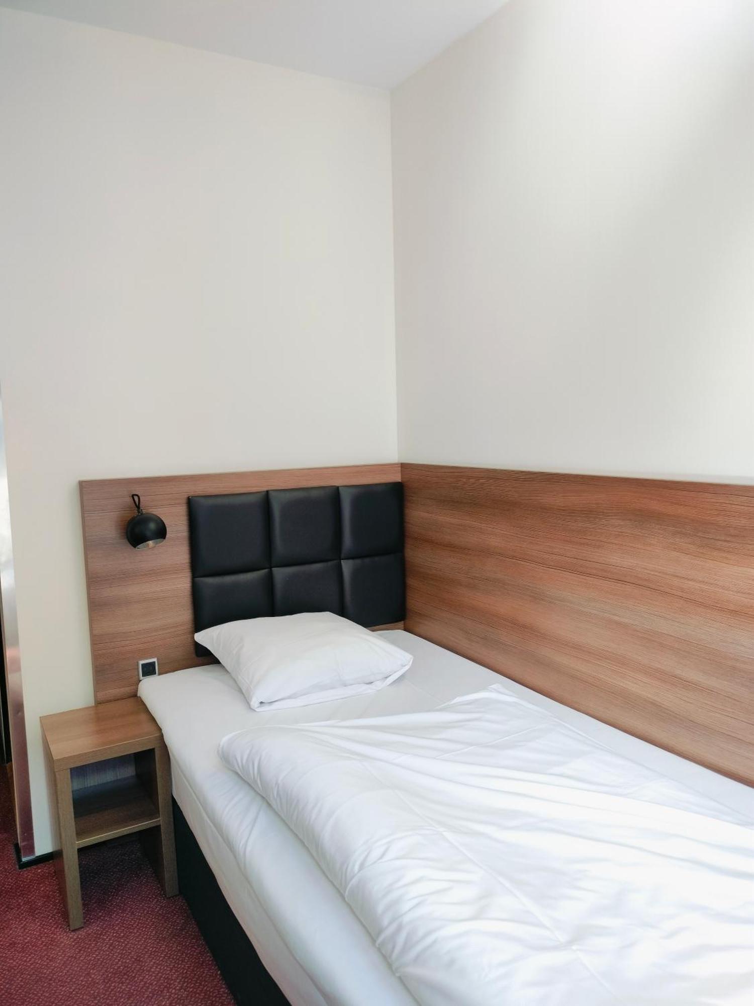 Hotel Jomfru Ane Олбор Екстериор снимка