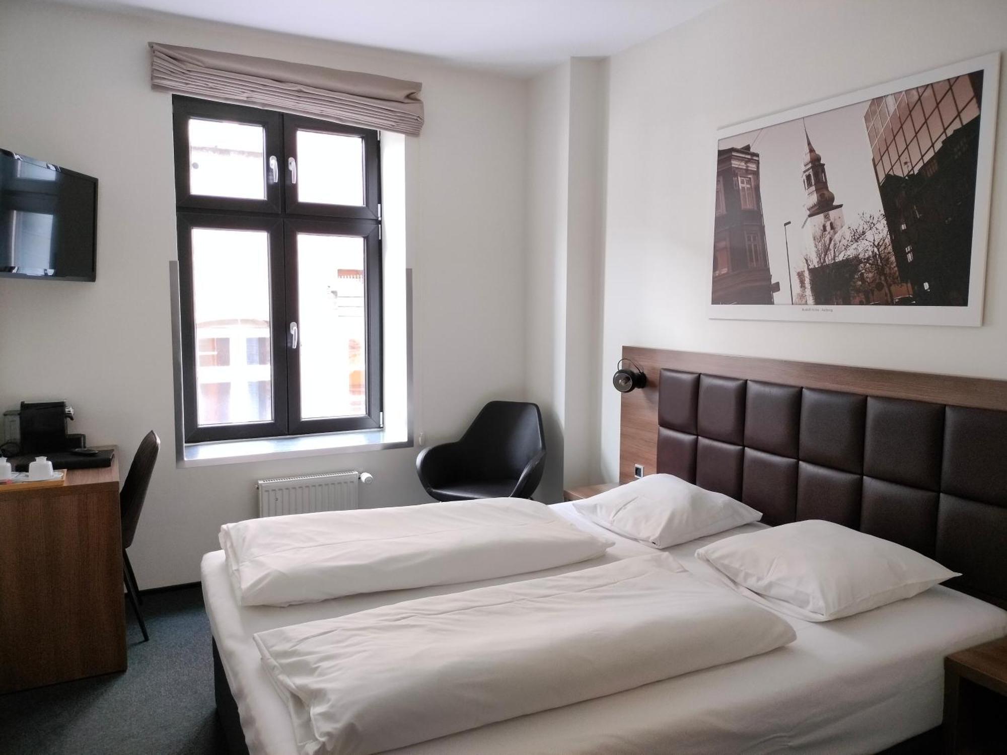 Hotel Jomfru Ane Олбор Екстериор снимка
