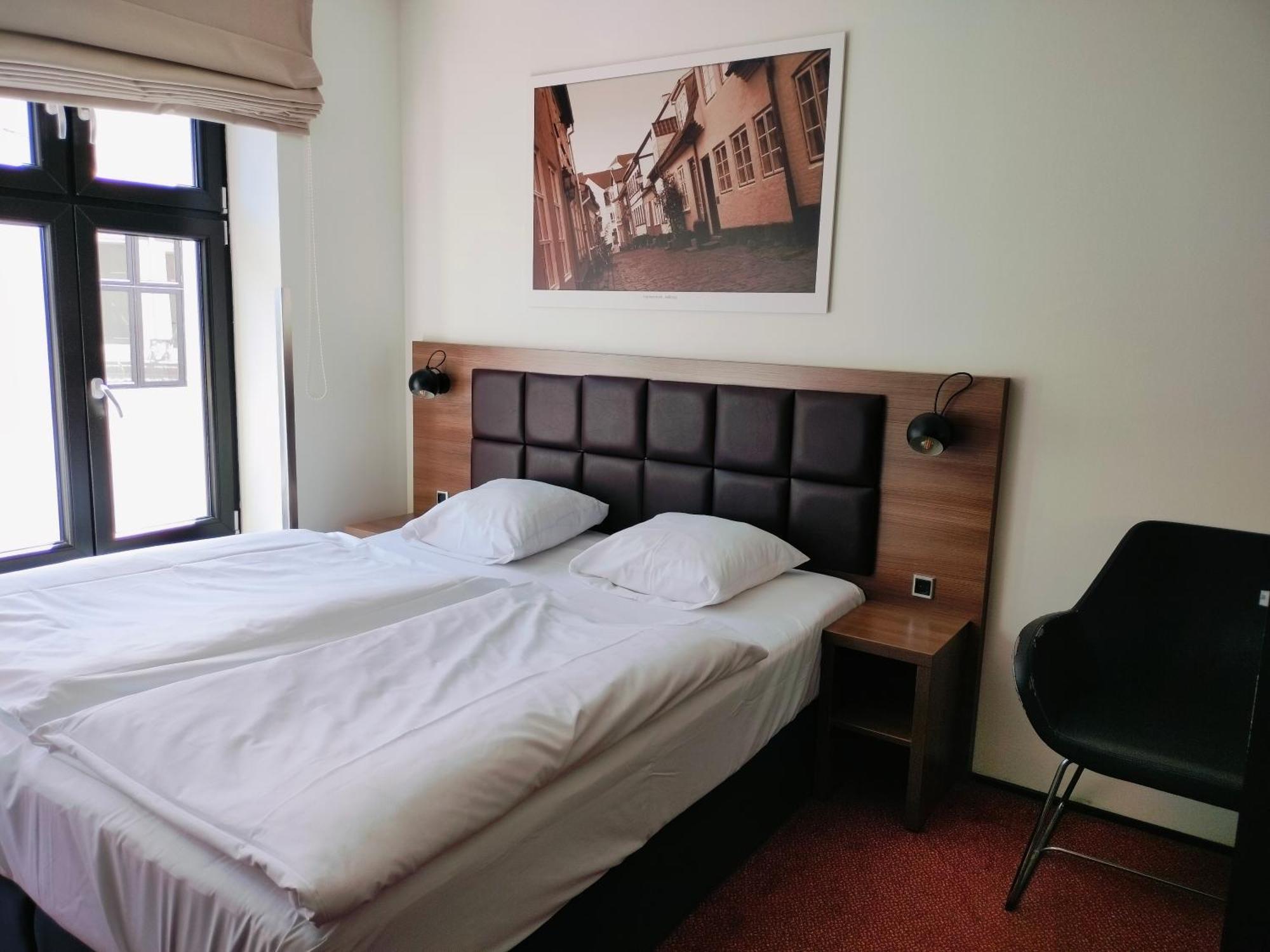 Hotel Jomfru Ane Олбор Екстериор снимка