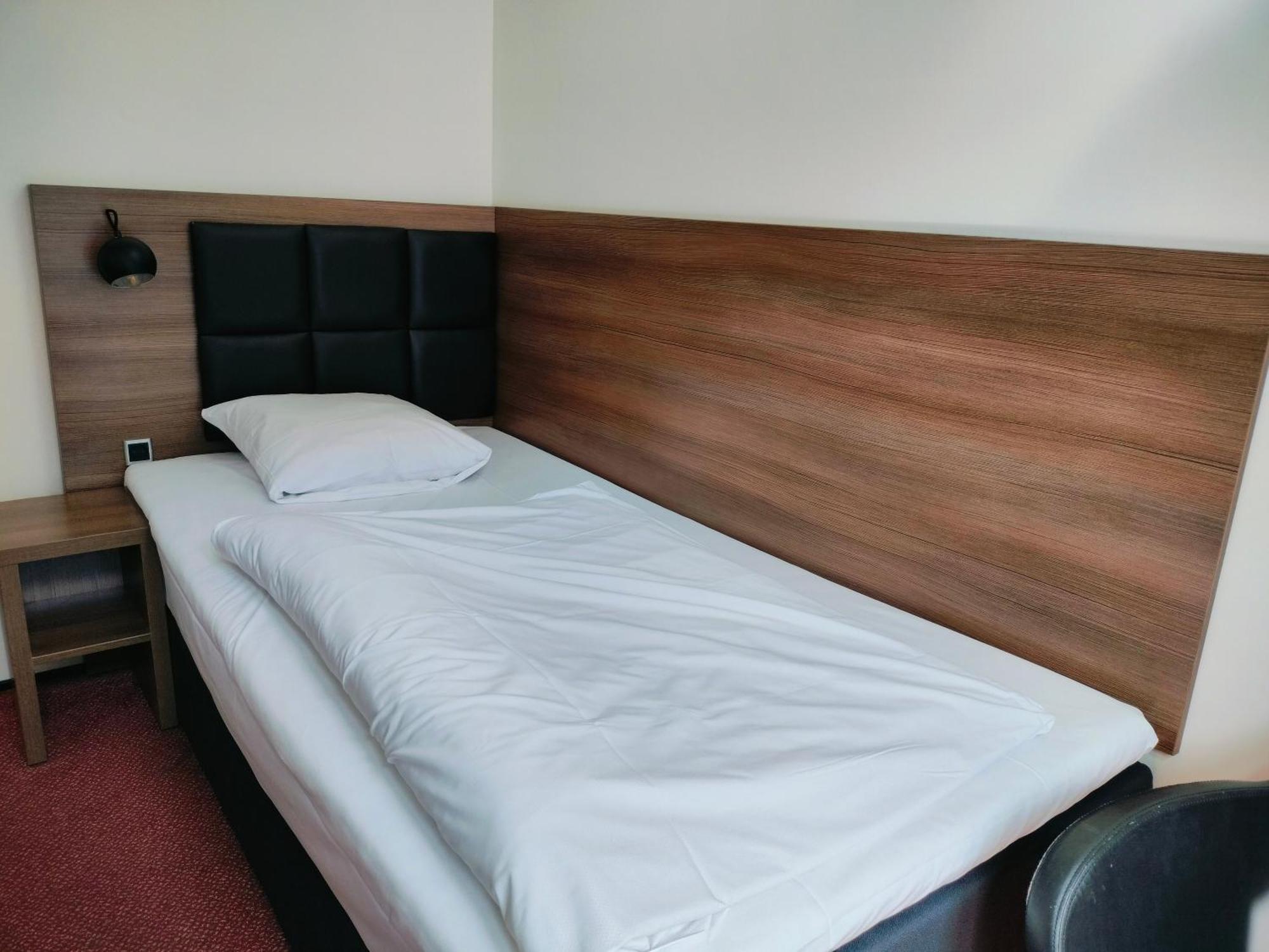 Hotel Jomfru Ane Олбор Екстериор снимка